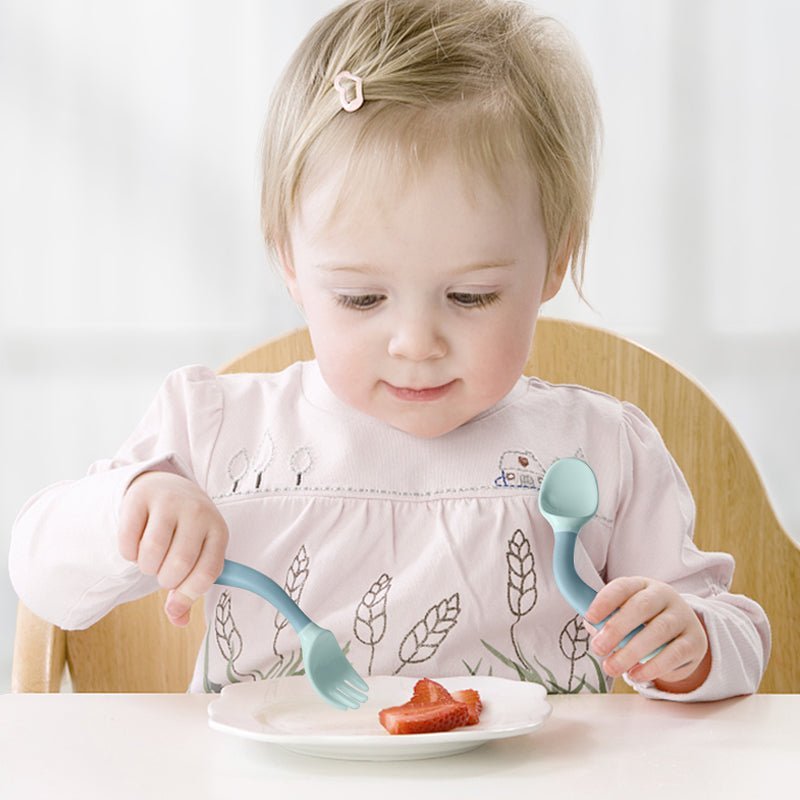Baby Bestek Set Met Siliconen Lepel En Vork Antislip - KidsKorner