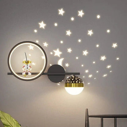 Wandlamp Kinderkamer Met Sterrenhemel Projectie En Nachtlamp - KidsKorner