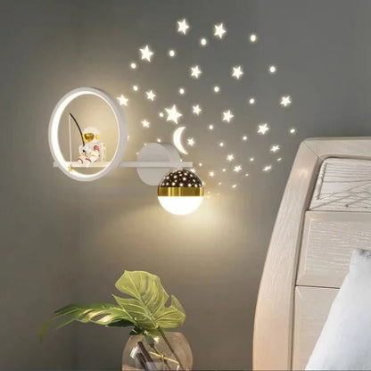 Wandlamp Kinderkamer Met Sterrenhemel Projectie En Nachtlamp - KidsKorner